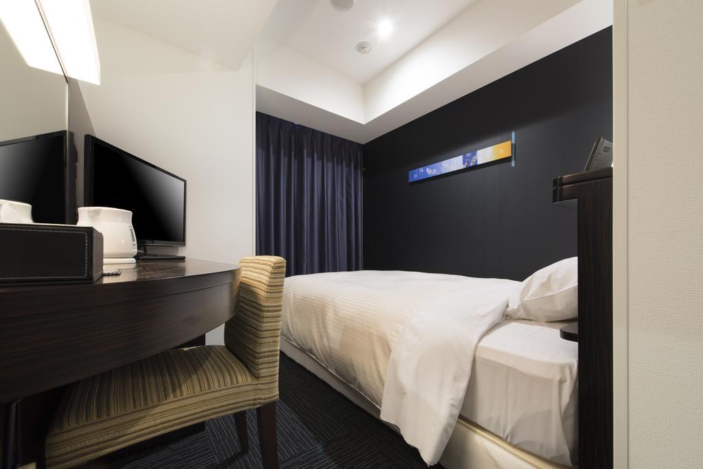 Guest1 Ueno Ekimae โรงแรม 3*